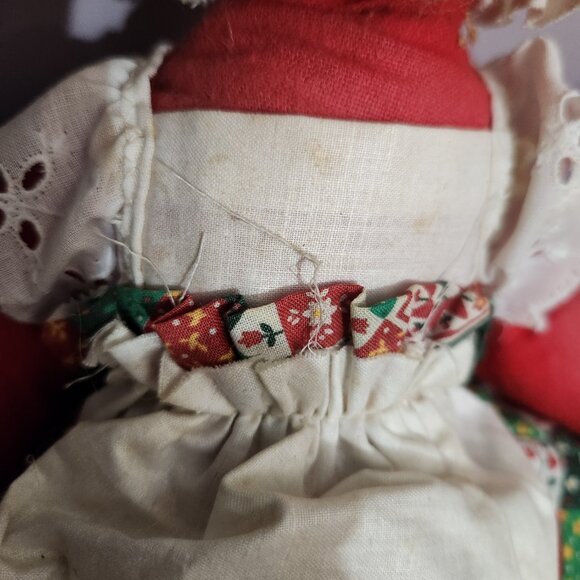 Vintage Annalee Santa & Mrs. Claus Cloth Dolls – 18” Set - Picture 8 of 11